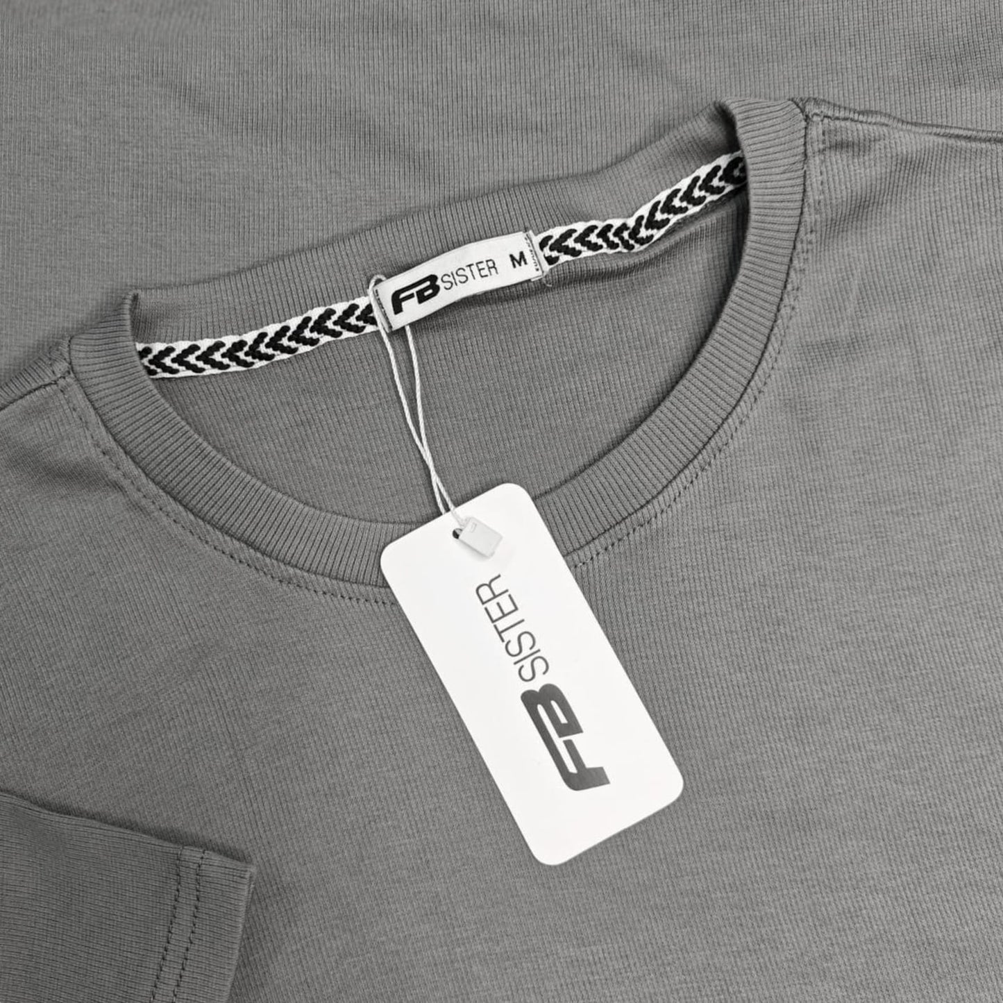 High-quality ribbed Ash t-shirt – reinforced stitching, pre-shrunk cotton, regular fitted blank tee for brands