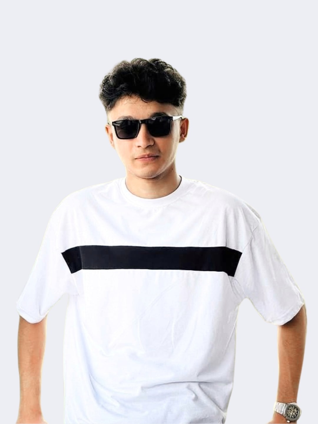 A model customer wearing our white chest contrast drop shoulder tee.
